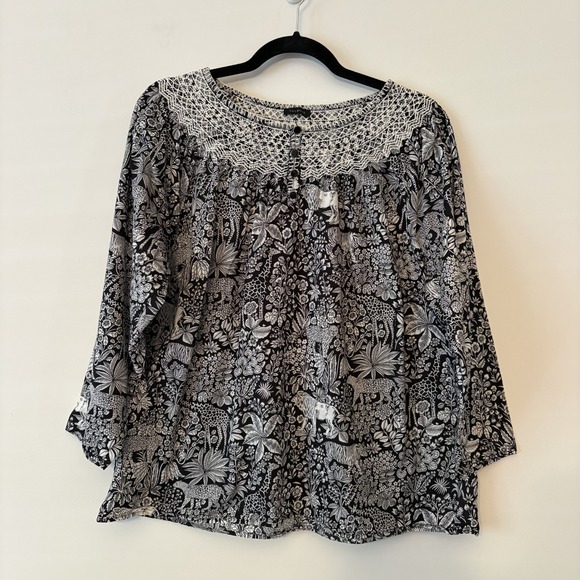 Talbots Tops - Talbots‎ 100% Cotton Big Cat Print Embroidered Blouse Size L? Novelty Lion Tiger